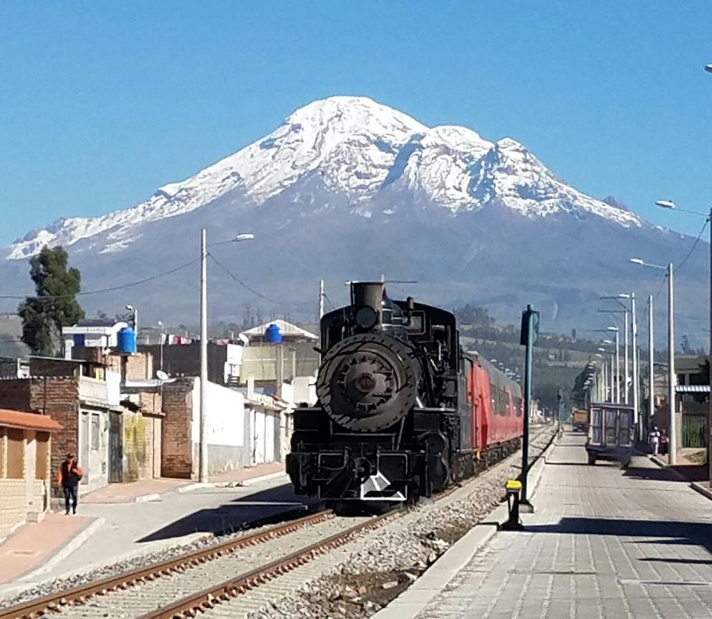 Hotel Ventura Riobamba Bagian luar foto